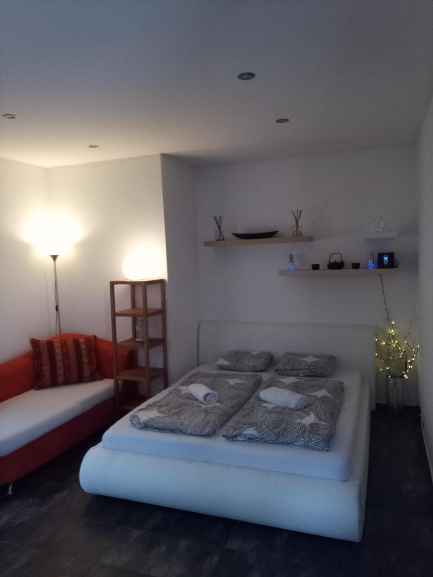 Samostatny V Zahrade Holiday home *